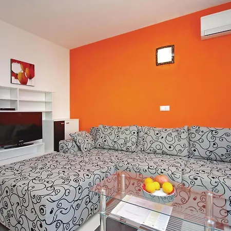 One-bedroom With Sea View 07 *