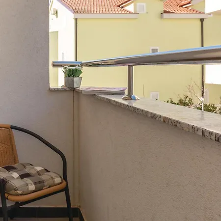 One-bedroom With Sea View 07 *