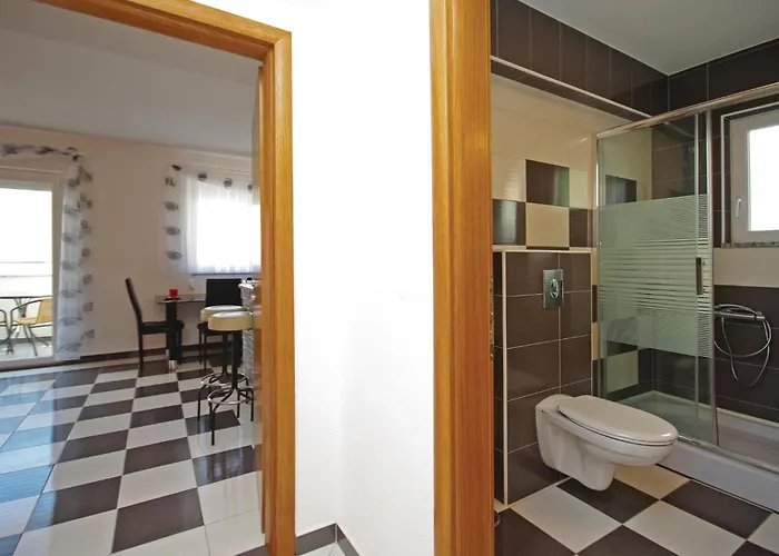 One-bedroom With Sea View 07 ماكارسكا